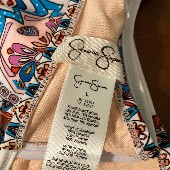 Jessica Simpson bikini (TOP ONLY) - Picture 3 of 5